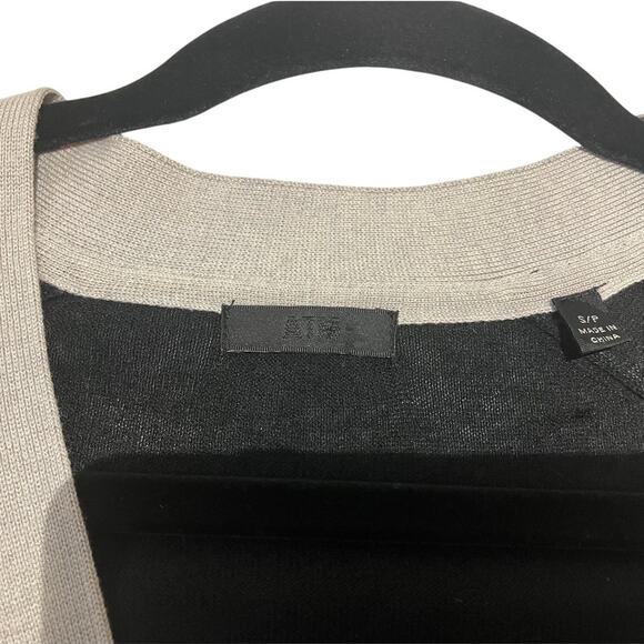 ATM Anthony Thomas Melillo V Neck Colorblock Cardigan Sweater Black Gray Size S - Picture 4 of 9
